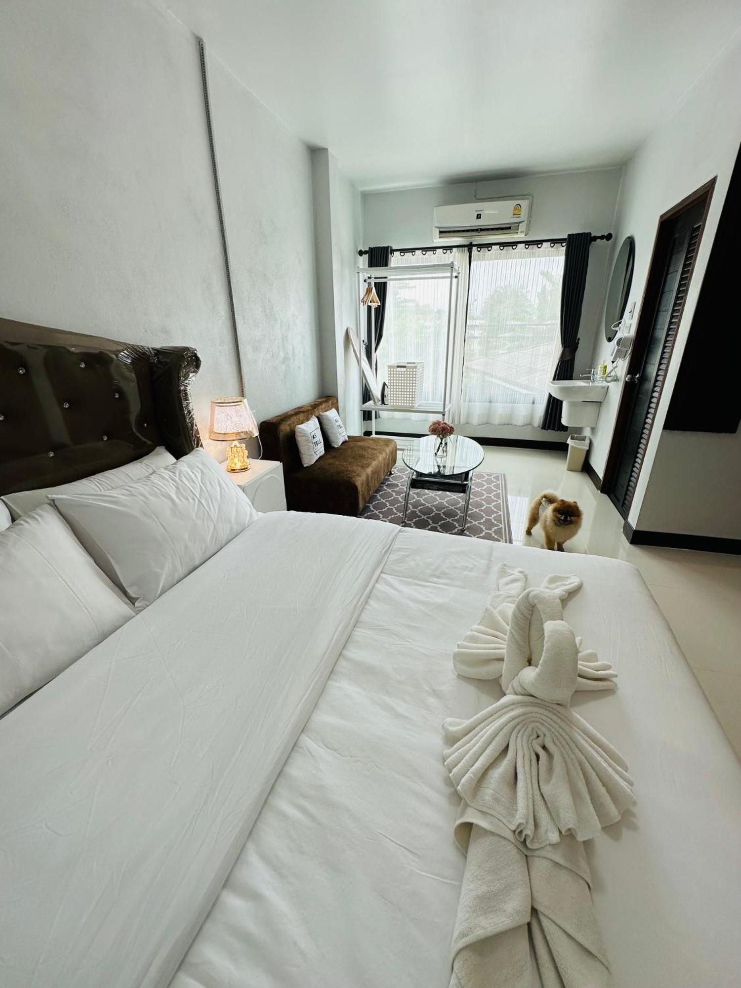 Service Room202 ใจกลางเมืองใกล้กาดกองต้า * Lampang